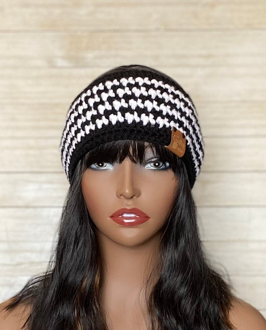 Crocheted Houndstooth Ear Warmer